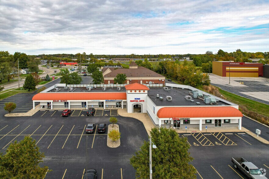 More Photos Of 1334 Central Park Dr, O'Fallon Storefront Retail Office For Sale