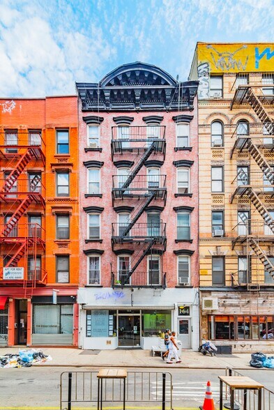 More Photos Of 164 Ludlow St, New York Apartments For Lease