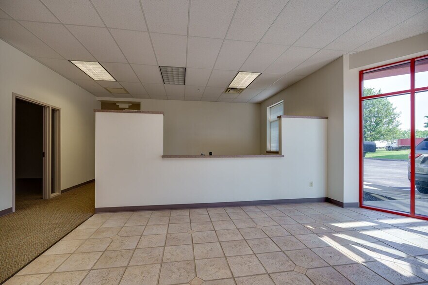 More Photos Of 8261 State Route 235, Dayton Light Manufacturing For Sale