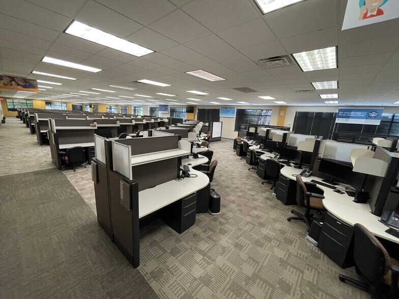 More Photos Of 6252 Lee Vista Blvd, Orlando Office For Sale