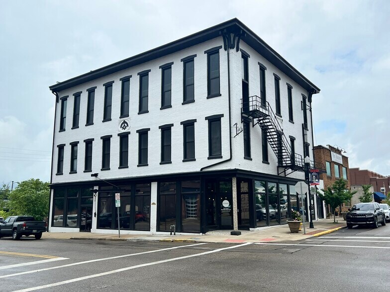 Primary Photo Of 333 Market St, Zanesville General Retail For Sale