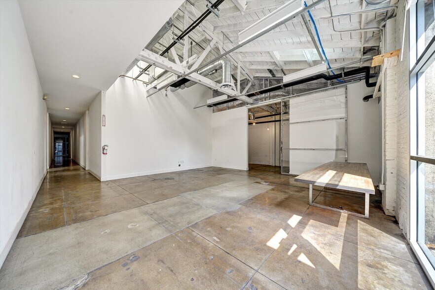 Primary Photo Of 1305 N Catalina St, Los Angeles Loft Creative Space For Lease