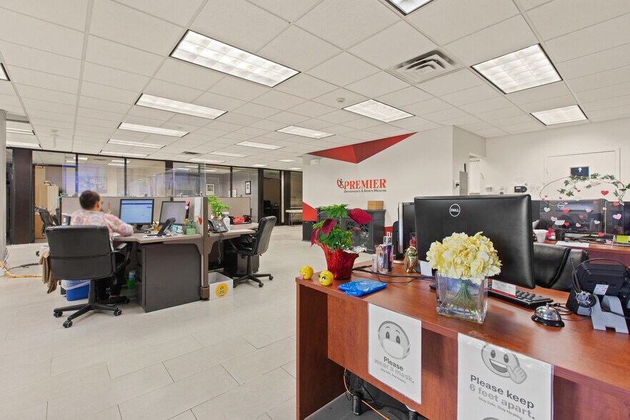 More Photos Of 111 Galway Pl, Teaneck Medical For Sale