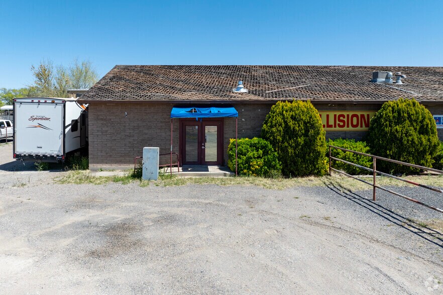 More Photos Of 2100 Bosque Farms Blvd, Peralta Auto Repair For Sale