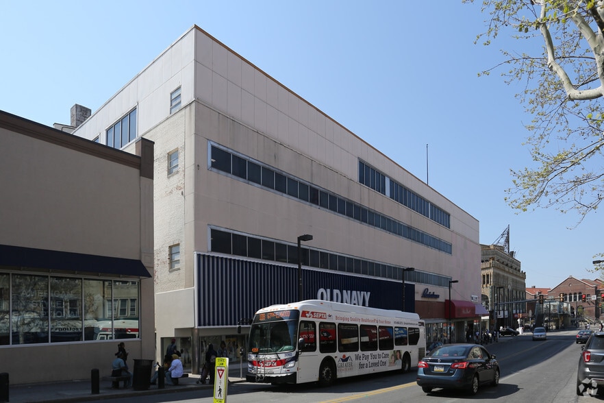 More Photos Of 20-40 S 69th St, Upper Darby Township General Retail For Lease
