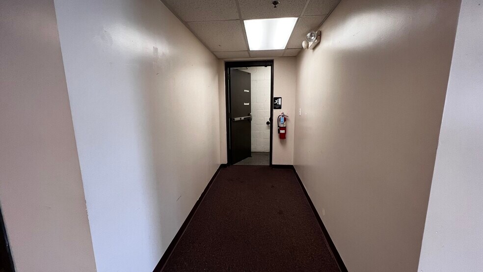 More Photos Of 1727-1801 Union Blvd, Allentown Warehouse For Lease