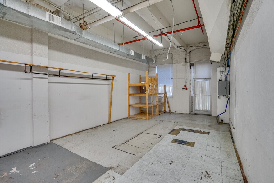 More Photos Of 2038 S Juniper St, Philadelphia Apartments For Lease