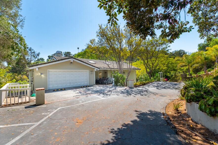 More Photos Of 543 1/2 Arroyo Ave, Santa Barbara Apartments For Sale