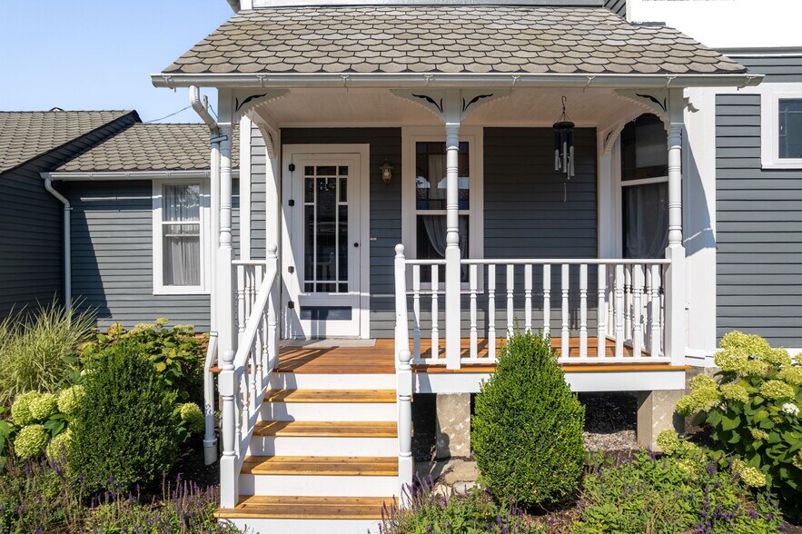 More Photos Of 236-238 West Liberty st, Medina Office For Sale