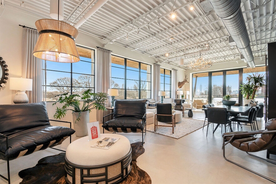 More Photos Of 1400 Howell Mill Rd NW, Atlanta Restaurant For Sale