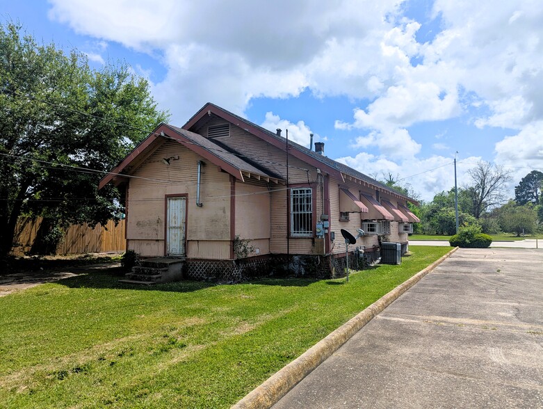 More Photos Of 1180 Washington Blvd, Beaumont Religious Facility For Sale