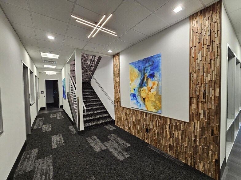 More Photos Of 712 Adams St, Carmel Coworking Space