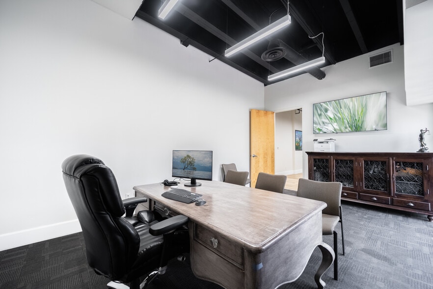 More Photos Of 3505 Cadillac Ave, Costa Mesa Office For Lease