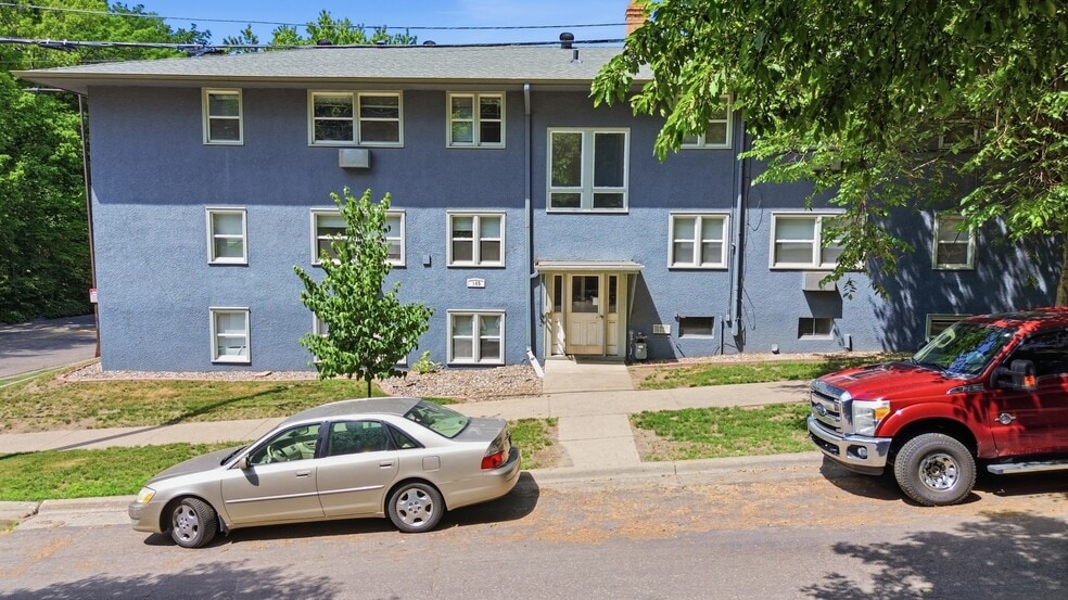 More Photos Of 149 Morton St E, Saint Paul Apartments For Sale
