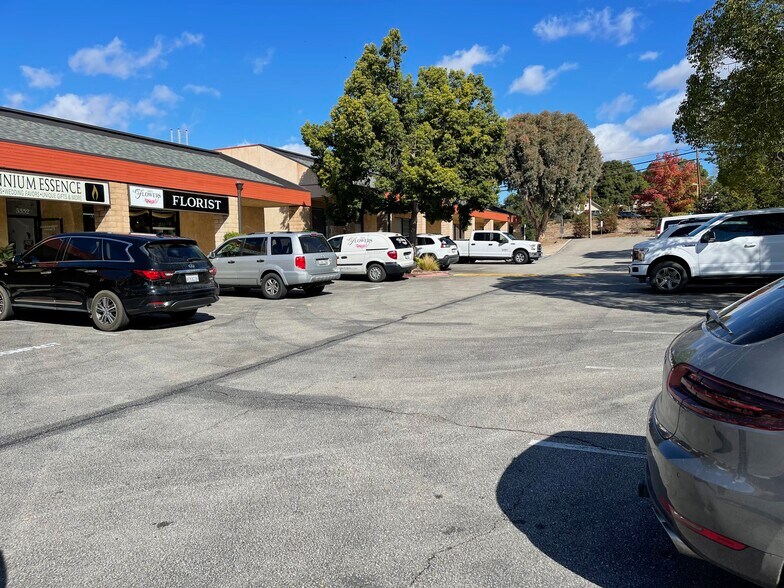 More Photos Of 3540 El Camino Real, Atascadero Office For Sale