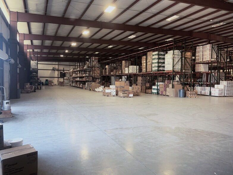More Photos Of 435 Industrial Park Dr N, Demopolis Industrial For Lease