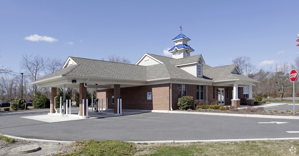 More Photos Of 1101 Tilton Rd, Northfield Bank For Lease