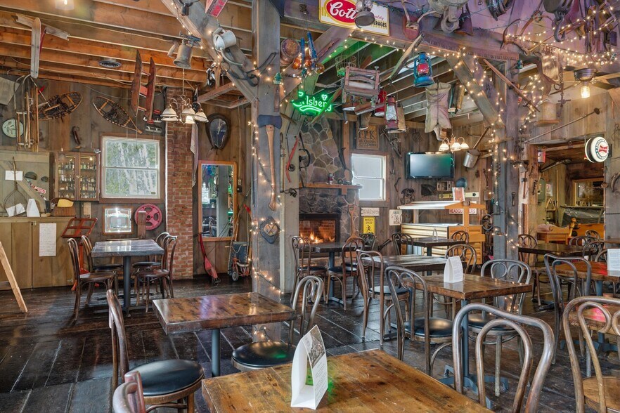 More Photos Of 581 US Route 9, Schroon Lake Restaurant For Sale