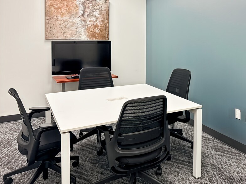 More Photos Of 3281 E Guasti Rd, Ontario Coworking Space