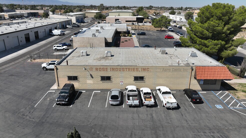 More Photos Of 15453 Cholame Rd, Victorville Warehouse For Lease