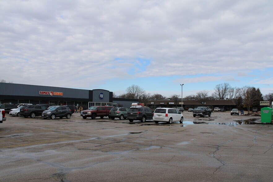 More Photos Of 784-824 S Main St, Fond Du Lac Unknown For Sale