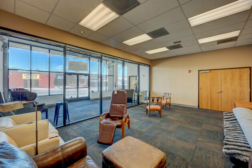 More Photos Of 634 Ryland St, Reno Office For Sale