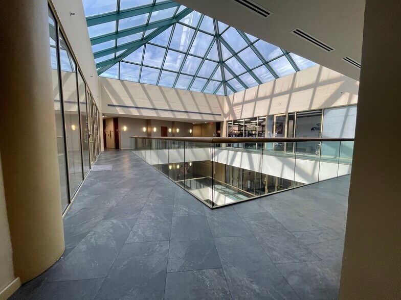 More Photos Of 1100 Park Central Blvd S, Pompano Beach Office For Lease