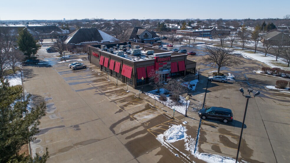 More Photos Of 2100 W White Oaks Dr, Springfield Restaurant For Sale