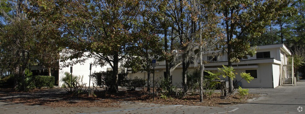 More Photos Of 207 NW 23rd Ave, Gainesville Medical For Sale