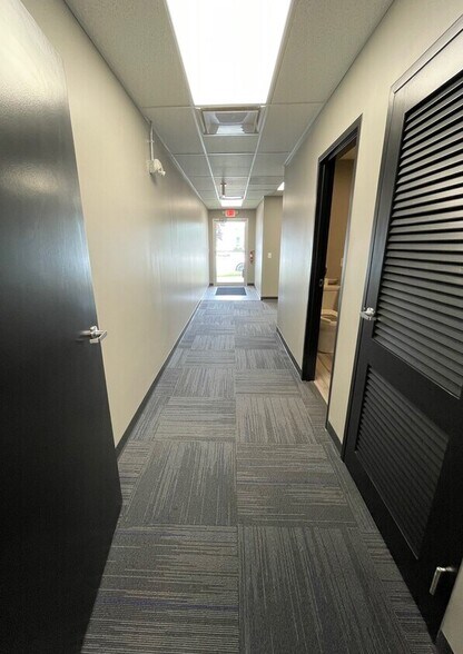 More Photos Of 222 N Buffalo St, Warsaw Office For Lease