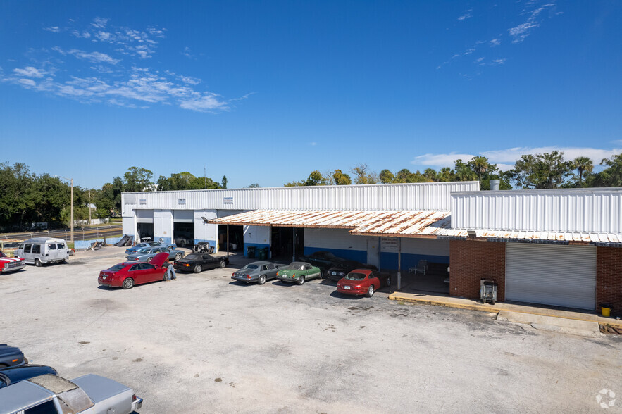 Primary Photo Of 405 N Charles St, Daytona Beach Warehouse For Lease