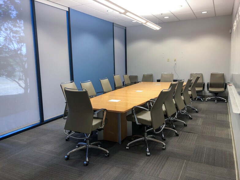 More Photos Of 1 Lower Ragsdale Dr, Monterey Unknown For Lease