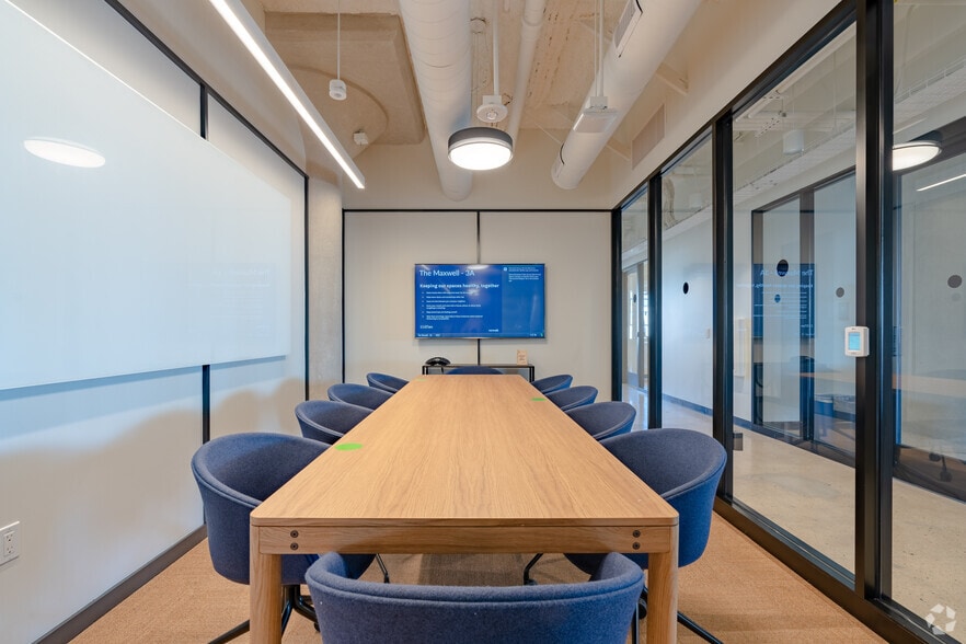 More Photos Of 1019 E 4th Pl, Los Angeles Loft Creative Space For Lease