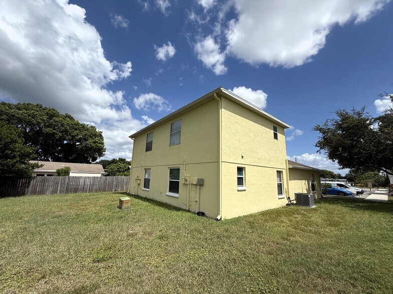 More Photos Of 9715 Palm Ave, Port Richey Apartments For Sale