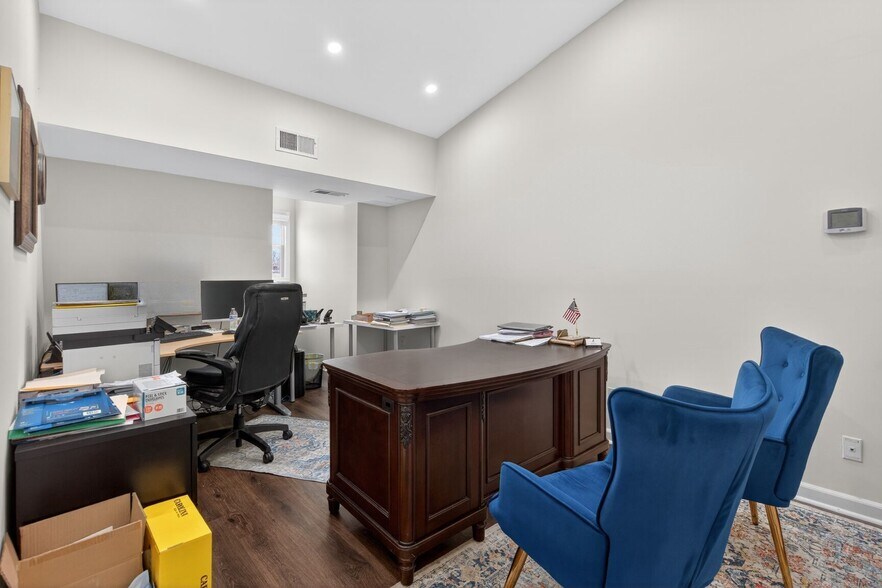 More Photos Of 1142-1148 Walker Rd, Great Falls Medical For Sale