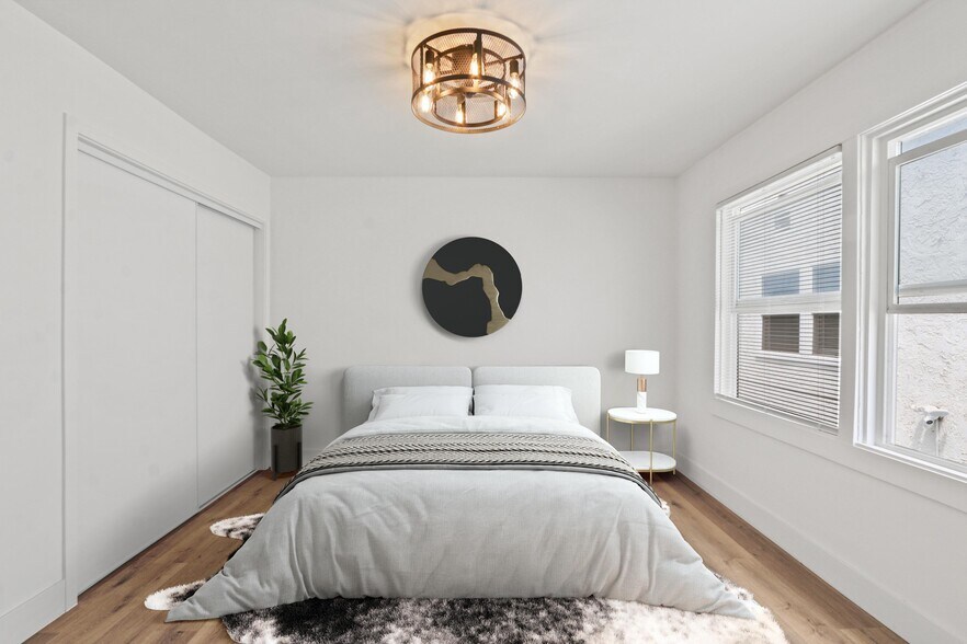 More Photos Of 6060-6068 Atlantic Ave, Long Beach Apartments For Sale