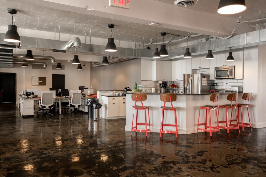 More Photos Of 607 Shelby St, Detroit Office For Lease