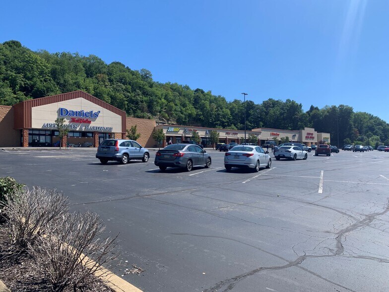 More Photos Of 4706 Route 8, Allison Park Storefront For Lease