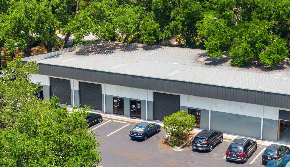 More Photos Of 2815 E Henry Ave, Tampa Unknown For Lease