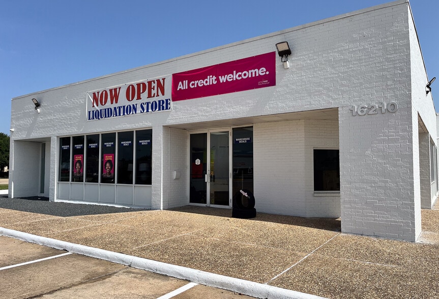 More Photos Of 16210 Clay Rd, Houston Auto Repair For Lease