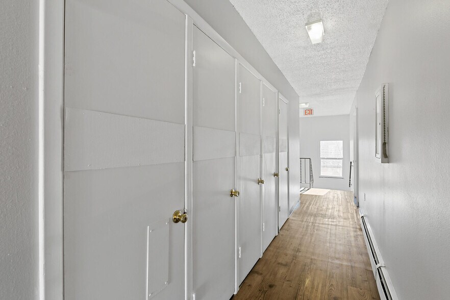 More Photos Of 730 Mather St, Brighton Apartments For Sale