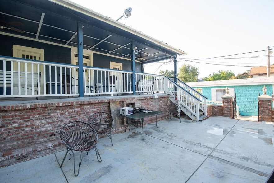 More Photos Of 18239 Main St, Jamestown Hotel For Sale