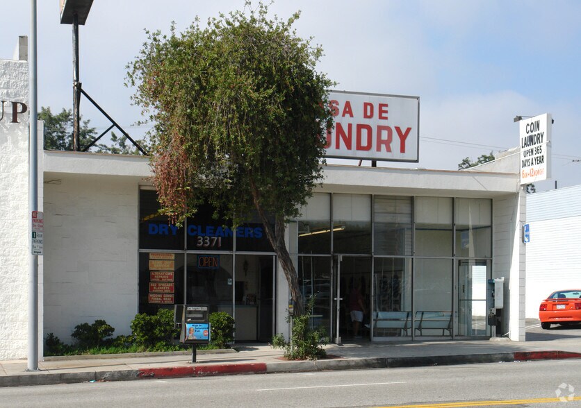 More Photos Of 3371 Motor Ave, Los Angeles Storefront For Lease