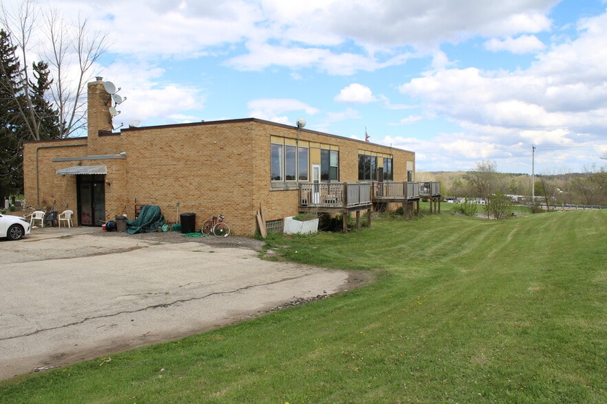More Photos Of W771 Armstrong Rd, Campbellsport Apartments For Sale