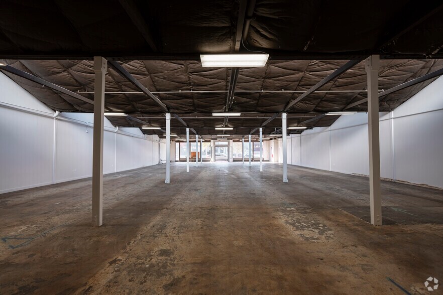 More Photos Of 842 Lighthouse Ave, Monterey Freestanding For Lease