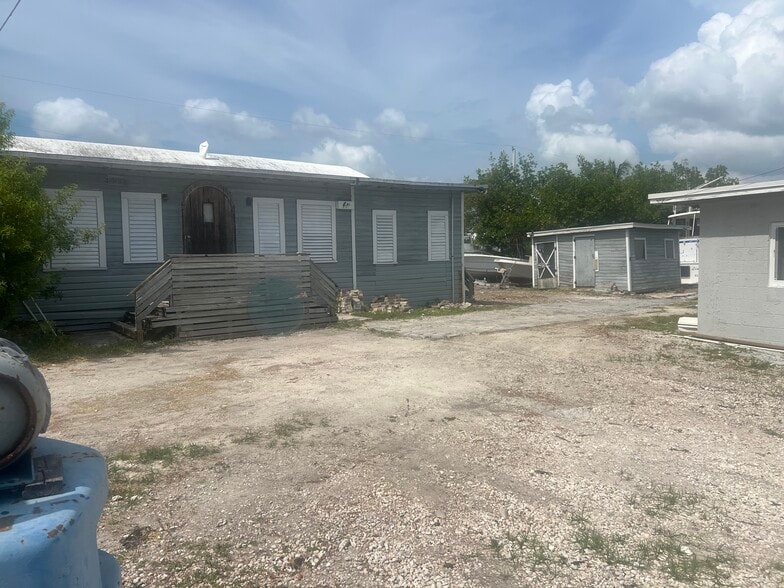 More Photos Of 24931 Overseas Hwy, Summerland Key Restaurant For Lease