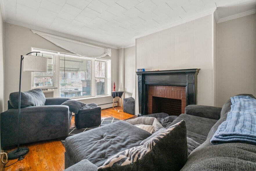 More Photos Of 2815 N Calvert St, Baltimore Apartments For Sale