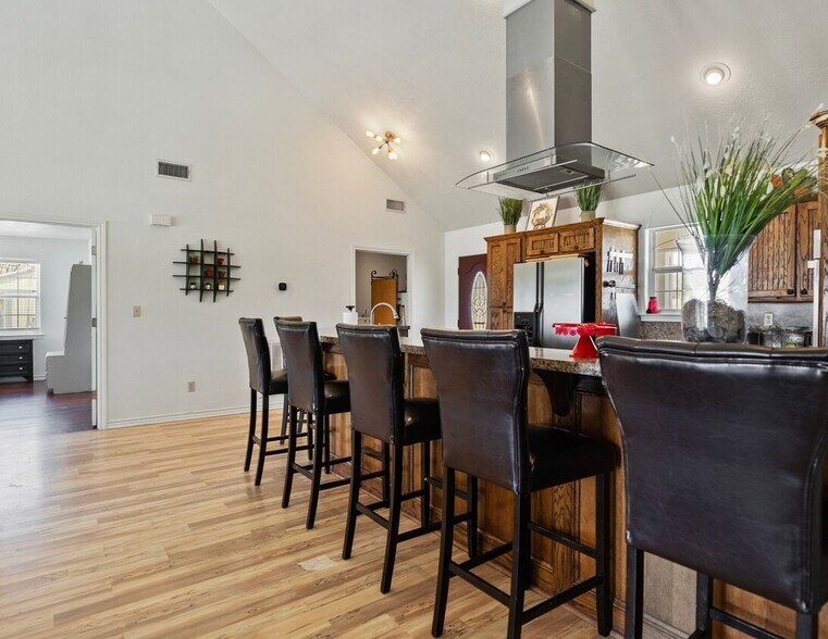 More Photos Of 6776 FM 356, Trinity Trailer Camper Park For Sale