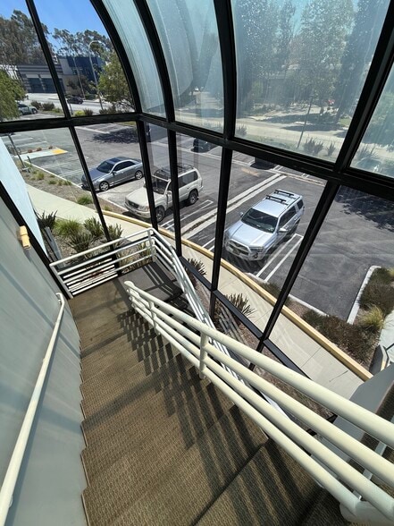 More Photos Of 6065 Bristol Pky, Culver City Office For Sale