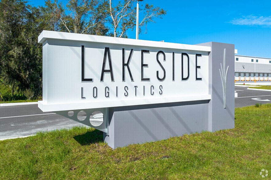 More Photos Of 3002 Coronet Rd, Plant City Unknown For Lease